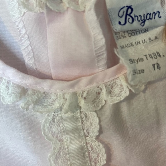 BRYAN VINTAGE Pink Ruffled Kids Dressed - Picture 5 of 5